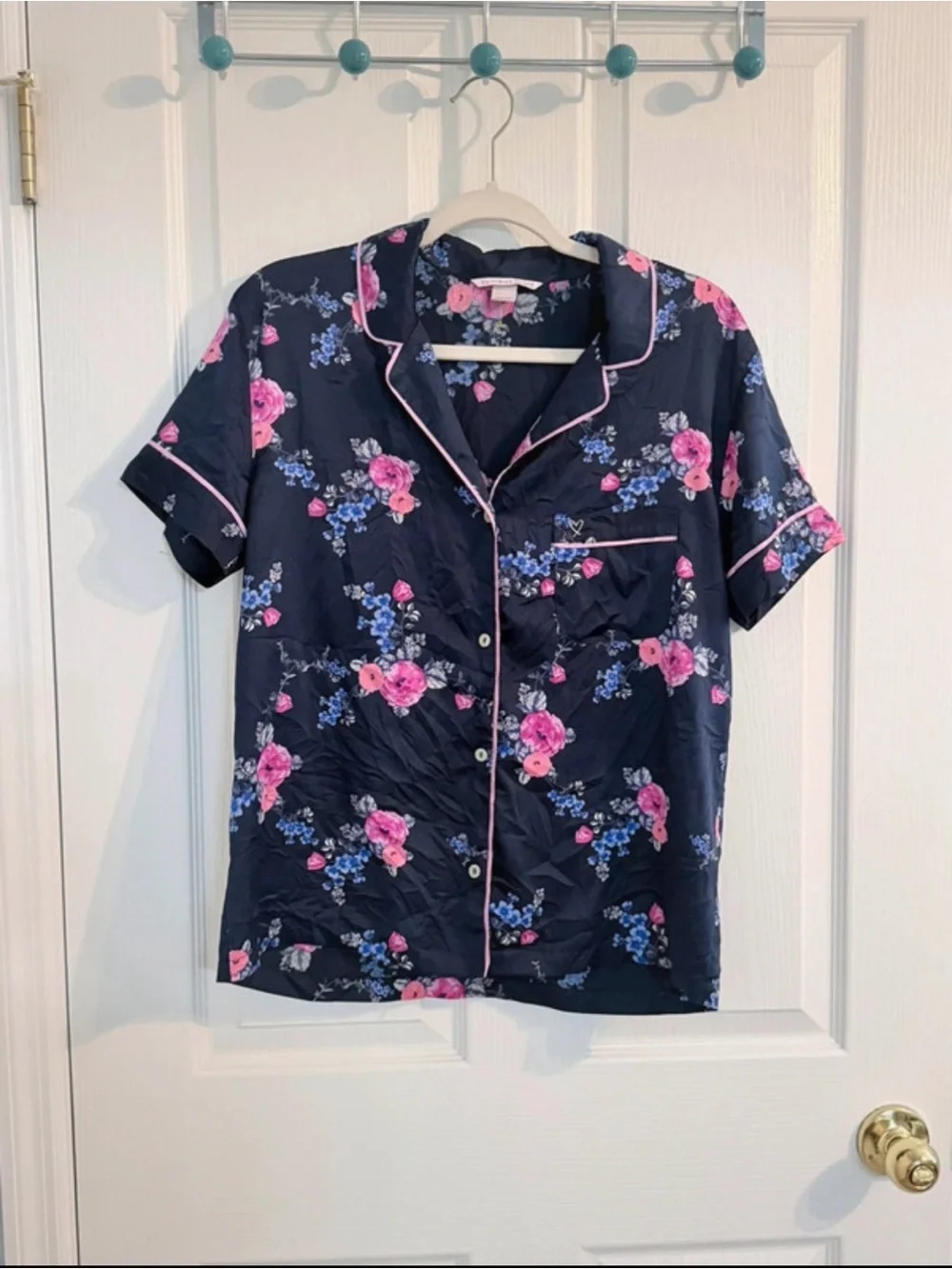 Victoria's Secret Navy Floral Satin Short Sleeve Pajama Top Size S